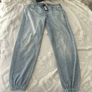 Rag and bone jogger jeans ! 👖